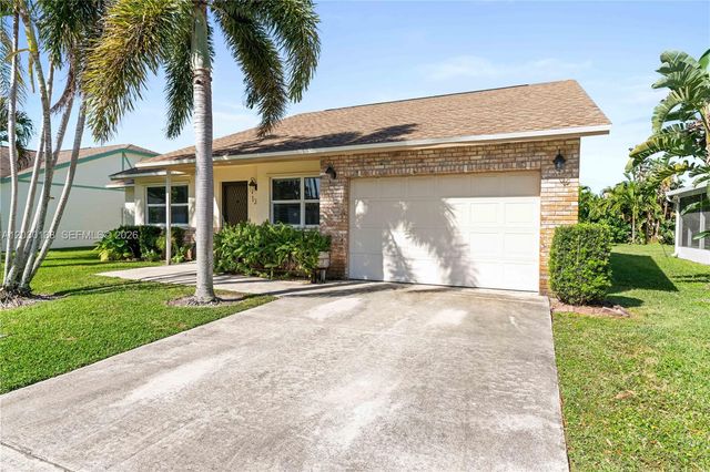 132 Wandering Trl, Jupiter, FL 33458