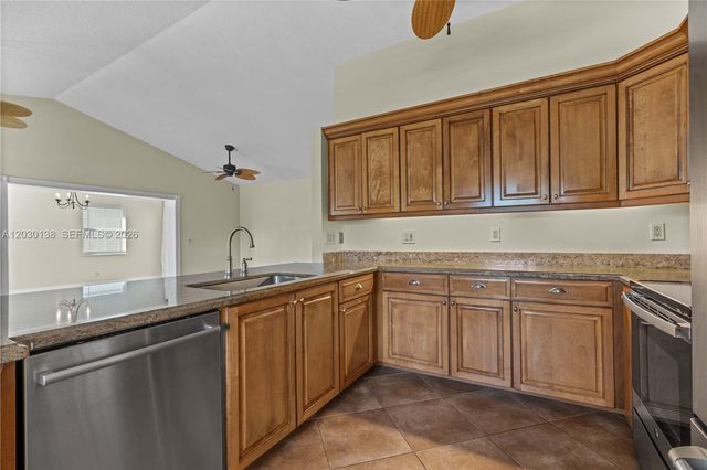 132 Wandering Trl, Jupiter, FL 33458