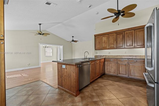 132 Wandering Trl, Jupiter, FL 33458