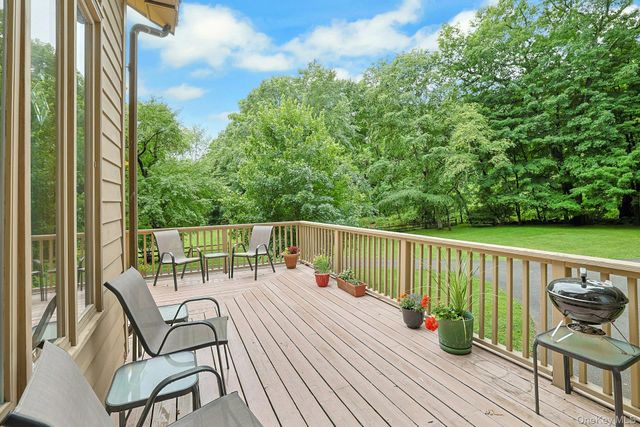 21 Hawkes Avenue, Ossining, NY 10562