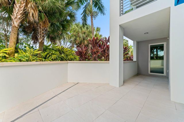 1 S Coastal Way 201, Jupiter, FL 33477