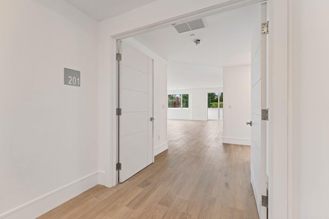 1 S Coastal Way 201, Jupiter, FL 33477