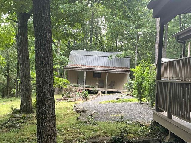 106 Oak Park, Fairfield Bay, AR 72088
