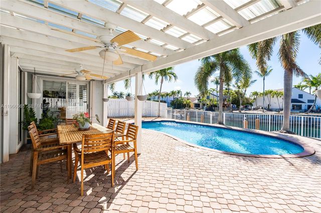 13348 SW 144th Ter, Miami, FL 33186