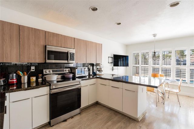 13348 SW 144th Ter, Miami, FL 33186