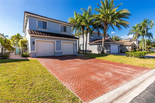 13348 SW 144th Ter, Miami, FL 33186