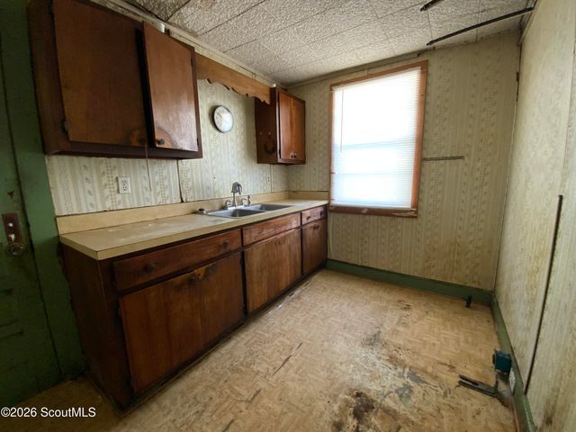 1016 Ann Street, Waycross, GA 31503