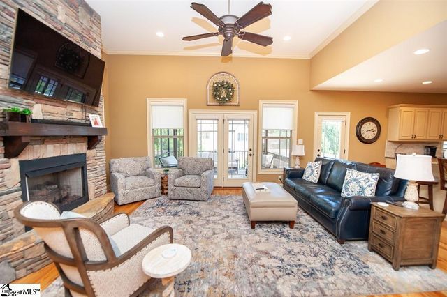 512 Wicked Stick Court, Inman, SC 29349