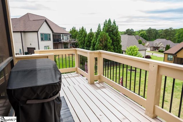 512 Wicked Stick Court, Inman, SC 29349