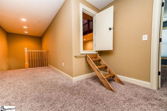 512 Wicked Stick Court, Inman, SC 29349