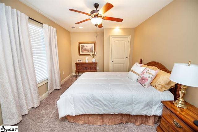 512 Wicked Stick Court, Inman, SC 29349