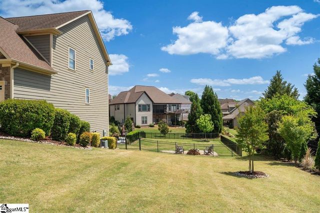 512 Wicked Stick Court, Inman, SC 29349