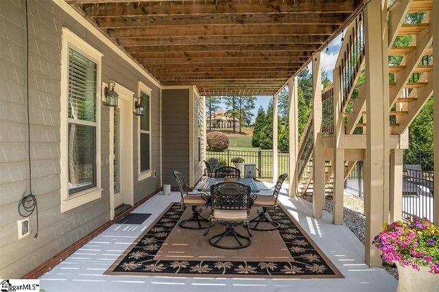512 Wicked Stick Court, Inman, SC 29349