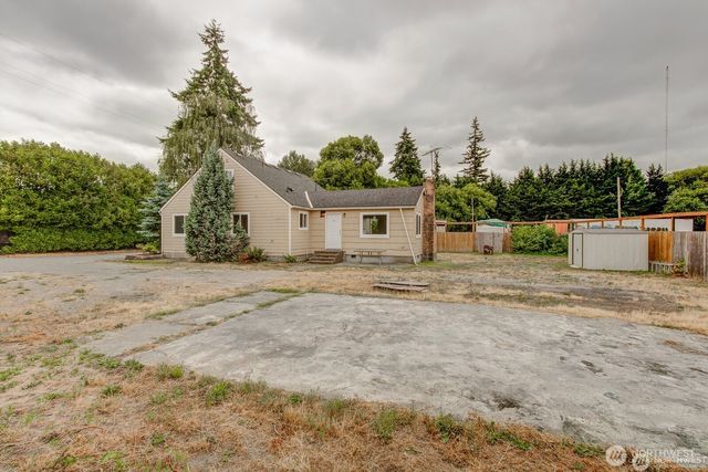 2618 30th Avenue E, Tacoma, WA 98443