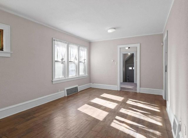 4715 N 39th STREET, Milwaukee, WI 53209