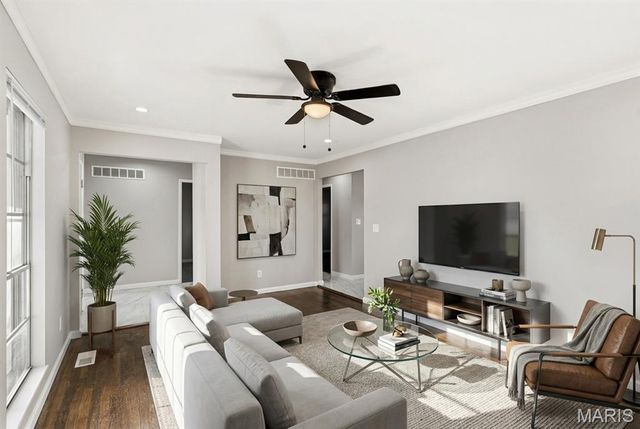 4429 Papal Drive, Florissant, MO 63033