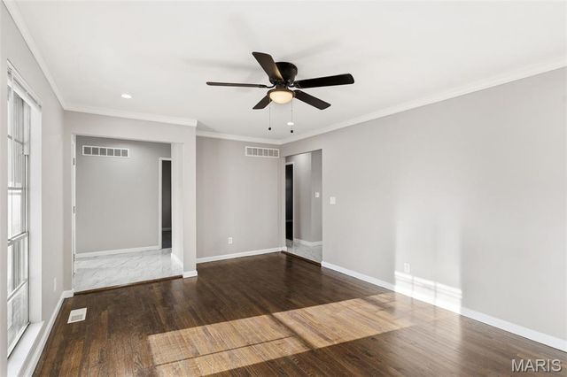 4429 Papal Drive, Florissant, MO 63033