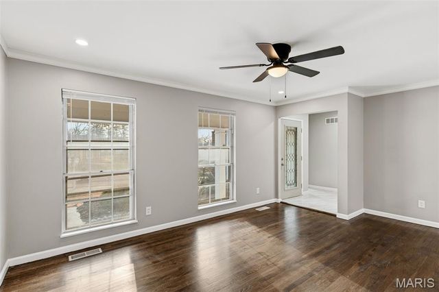 4429 Papal Drive, Florissant, MO 63033