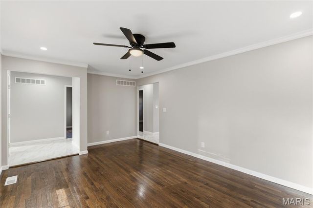 4429 Papal Drive, Florissant, MO 63033