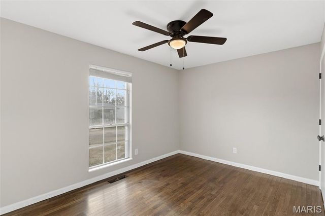 4429 Papal Drive, Florissant, MO 63033