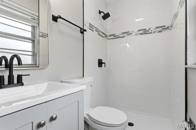 4429 Papal Drive, Florissant, MO 63033