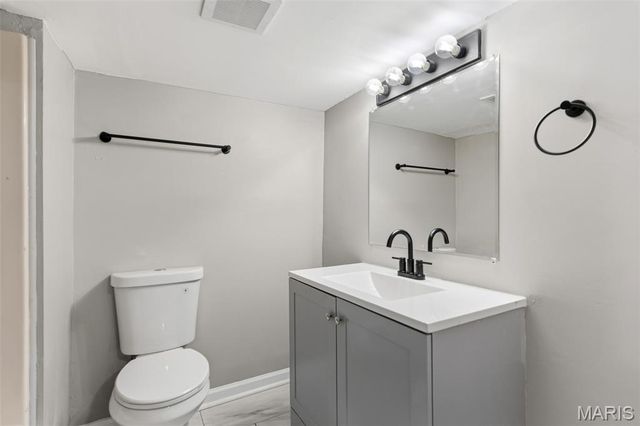 4429 Papal Drive, Florissant, MO 63033