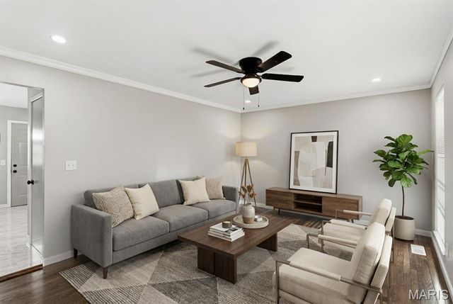 4429 Papal Drive, Florissant, MO 63033