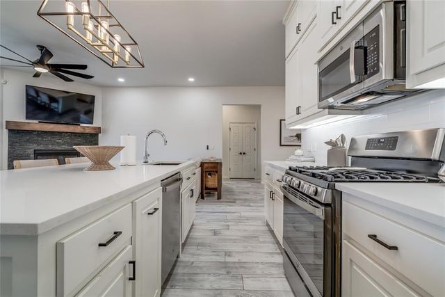 15917 Capri Lane, Edmond, OK 73013