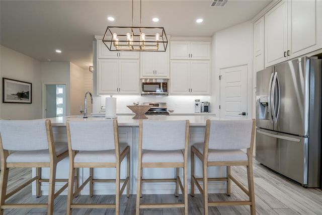 15917 Capri Lane, Edmond, OK 73013