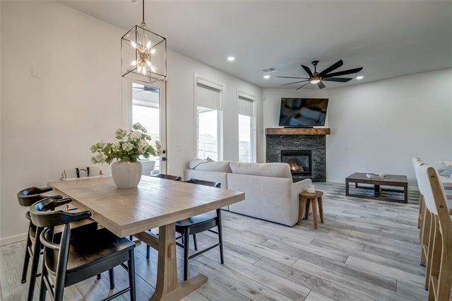 15917 Capri Lane, Edmond, OK 73013