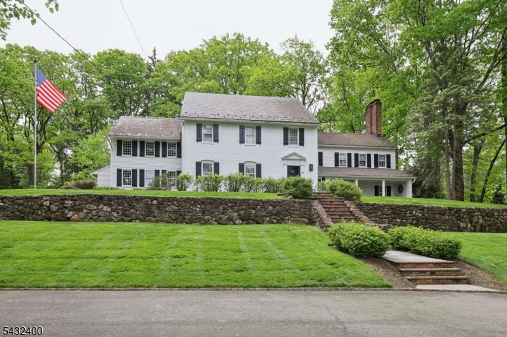 29 Gordon Rd, Essex Fells Twp., NJ 07021 — exterior