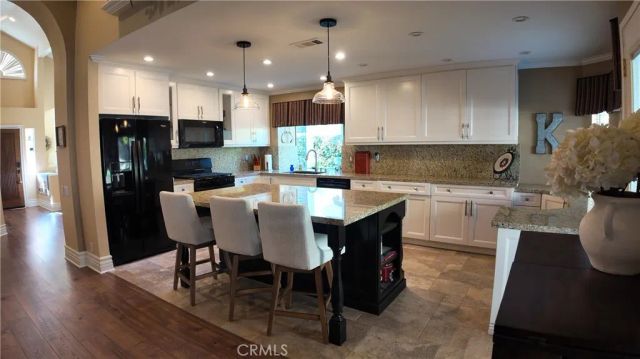 43080 Vista Del Rancho, Temecula, CA 92592