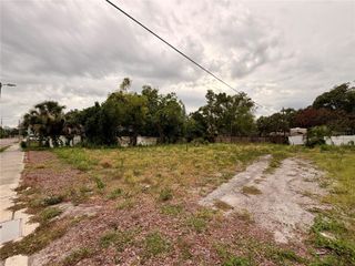 3206 N TAMPA STREET, Tampa, FL 33603