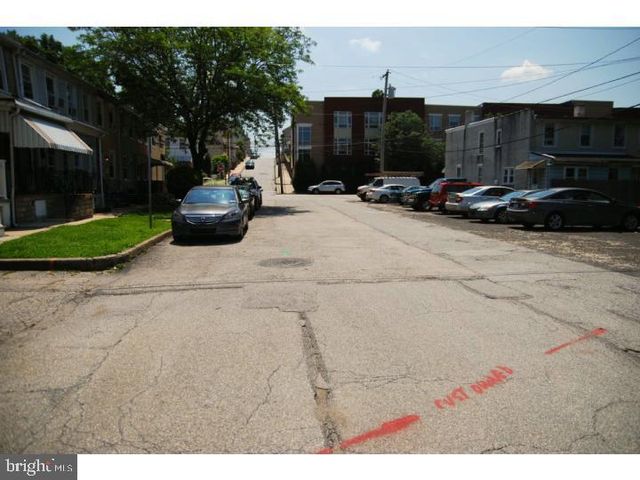 4 W 1ST AVE, Conshohocken, PA 19428