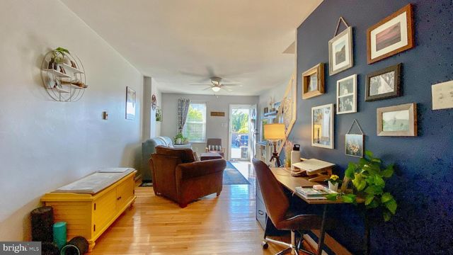 4 W 1ST AVE, Conshohocken, PA 19428