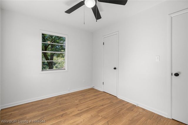 206 N Vine Street, Paris, AR 72855