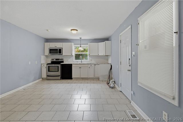 1928 Crestview Drive, Fayetteville, NC 28304