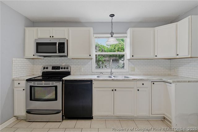 1928 Crestview Drive, Fayetteville, NC 28304