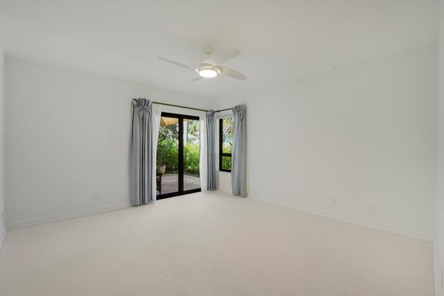 11 Alnwick Road, Palm Beach Gardens, FL 33418