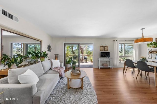 348 Chestnut Hill Court 23, Thousand Oaks, CA 91360