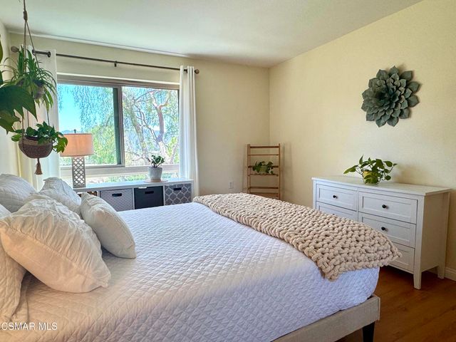 348 Chestnut Hill Court 23, Thousand Oaks, CA 91360