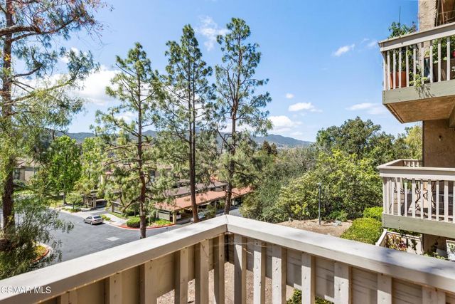 348 Chestnut Hill Court 23, Thousand Oaks, CA 91360