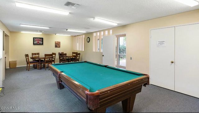 348 Chestnut Hill Court 23, Thousand Oaks, CA 91360