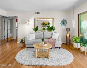 348 Chestnut Hill Court 23, Thousand Oaks, CA 91360