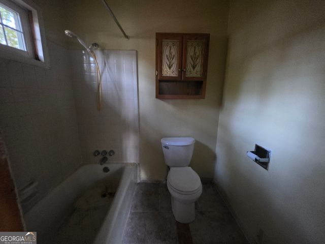 5382 Rockbridge Road, Stone Mountain, GA 30088