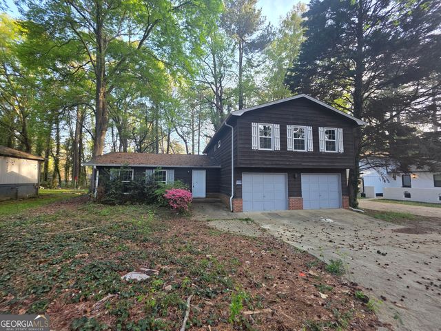 5382 Rockbridge Road, Stone Mountain, GA 30088