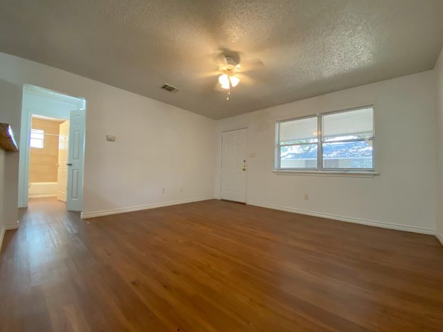 20115 San Marcos Highway 1C, San Marcos, TX 78666