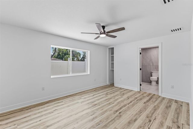 9354 119TH WAY, Seminole, FL 33772