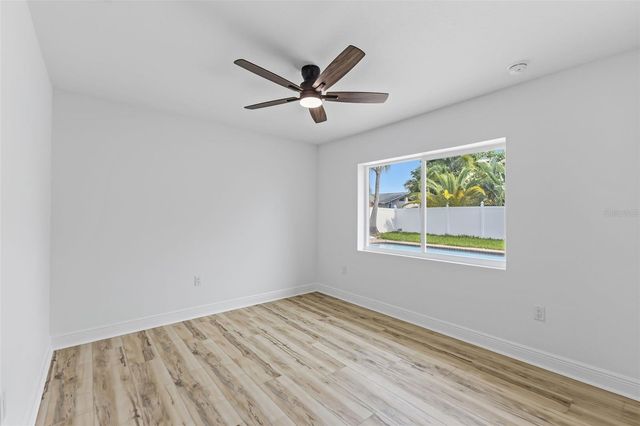 9354 119TH WAY, Seminole, FL 33772