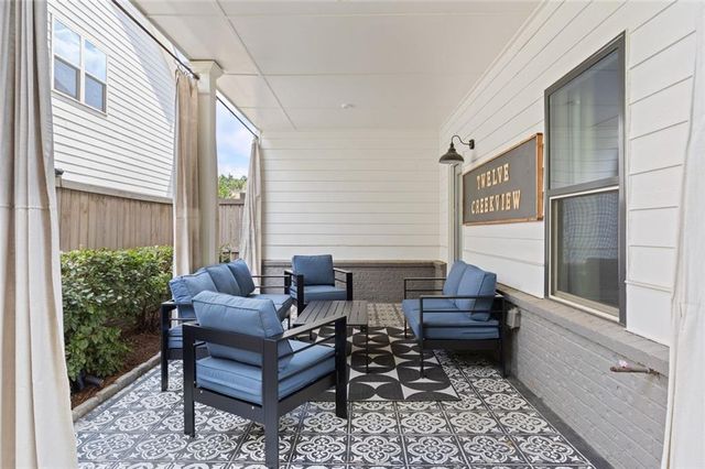 12 Creekview Drive SE, Cartersville, GA 30120